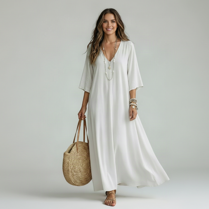 Robe blanche, visage souriant